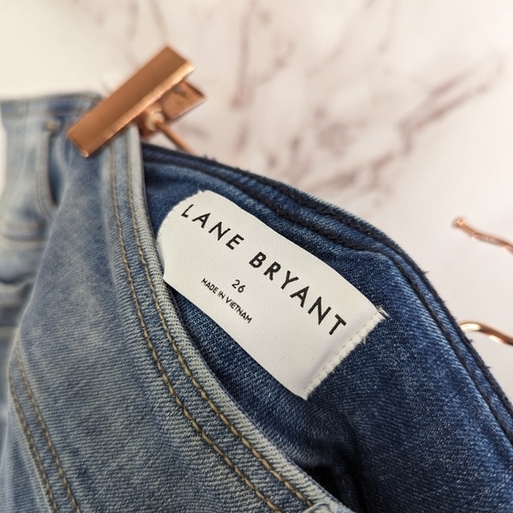 Lane Bryant Jeans Womens 26 Light Wash Denim High Rise Distressed Boyfriend Crop - Picture 3 of 11